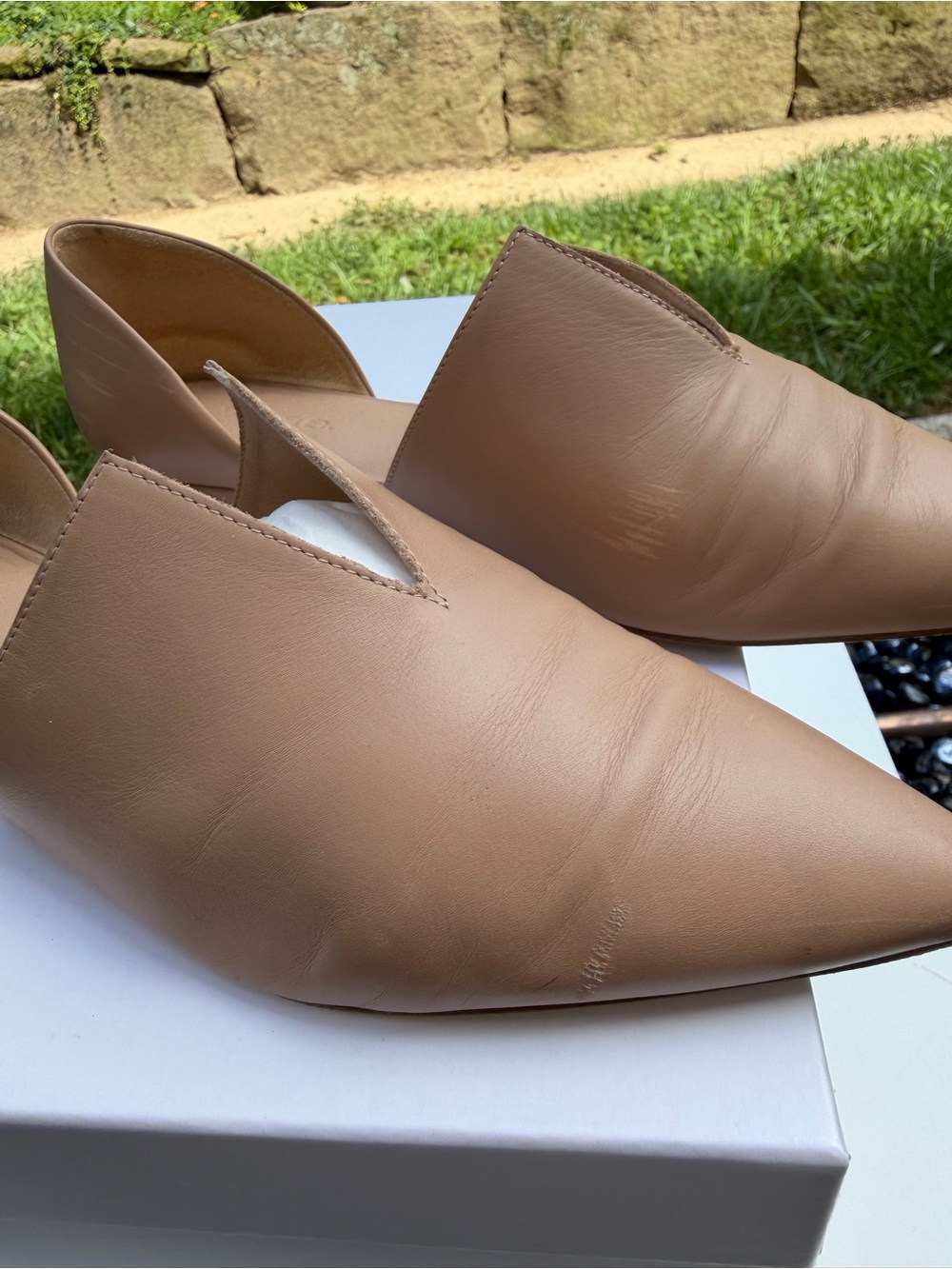 Vince Darlington Women's Pointed V-Slit Slip-On d’Orsay Flats in Nude - Picture 7 of 9